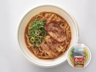 激辛魚介豚骨ラーメン